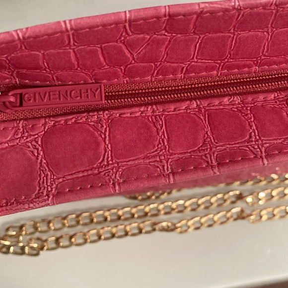 Givenchy Beauty Bag with Detachable Strap - Picture 7 of 7